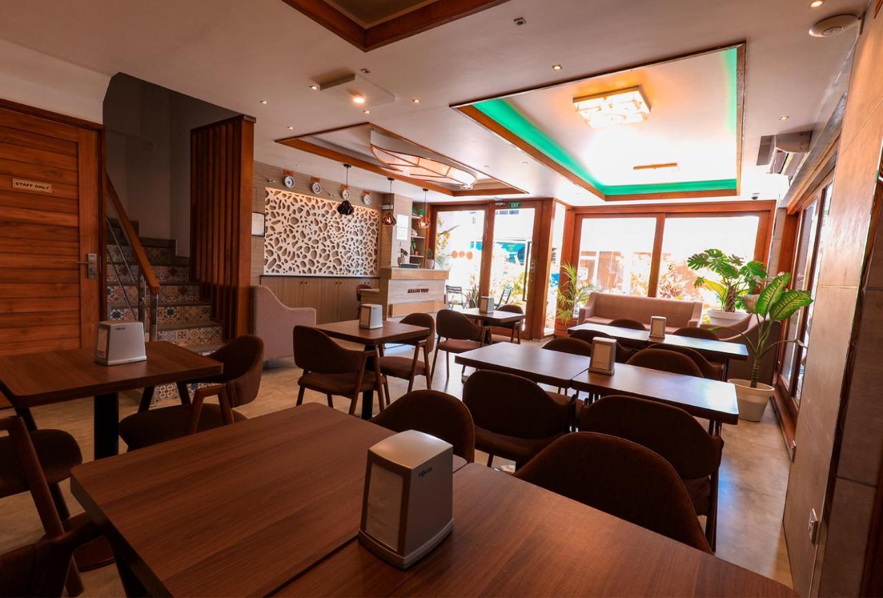 Araamview Hotell Hulhumale Exteriör bild
